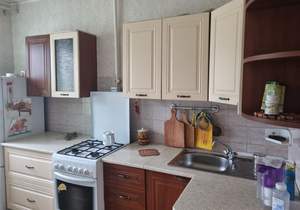 2-к квартира, вторичка, 52м2, 1/9 этаж