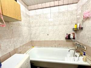 2-к квартира, вторичка, 47м2, 1/2 этаж