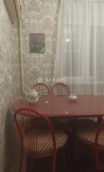 3-к квартира, вторичка, 72м2, 2/10 этаж