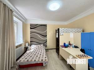 2-к квартира, вторичка, 61м2, 1/3 этаж