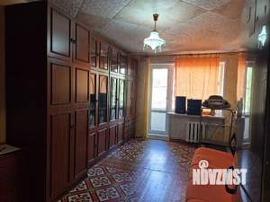 3-к квартира, вторичка, 57м2, 2/4 этаж