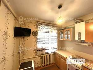 2-к квартира, вторичка, 42м2, 1/4 этаж