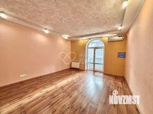 3-к квартира, вторичка, 83м2, 3/3 этаж