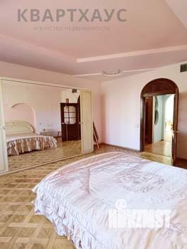 3-к квартира, вторичка, 98м2, 3/3 этаж