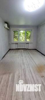 2-к квартира, вторичка, 41м2, 1/4 этаж