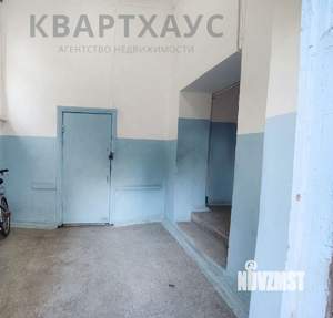 2-к квартира, вторичка, 61м2, 1/5 этаж