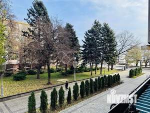 3-к квартира, вторичка, 77м2, 2/8 этаж