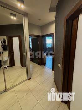 2-к квартира, вторичка, 51м2, 18/32 этаж