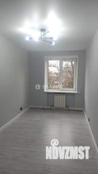 2-к квартира, вторичка, 42м2, 2/2 этаж