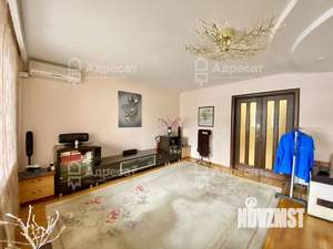 4-к квартира, вторичка, 130м2, 2/9 этаж