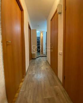 2-к квартира, вторичка, 59м2, 1/10 этаж