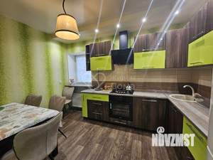 2-к квартира, вторичка, 60м2, 1/4 этаж