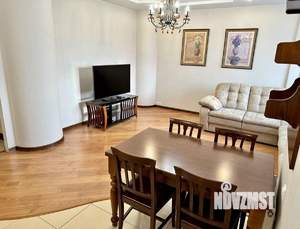 4-к квартира, вторичка, 145м2, 8/9 этаж