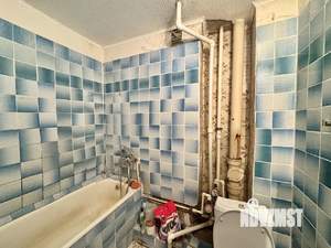 3-к квартира, вторичка, 57м2, 1/9 этаж