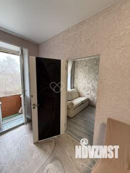 2-к квартира, вторичка, 44м2, 3/3 этаж