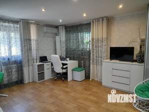 3-к квартира, вторичка, 65м2, 1/9 этаж