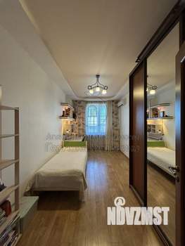 2-к квартира, вторичка, 69м2, 4/5 этаж