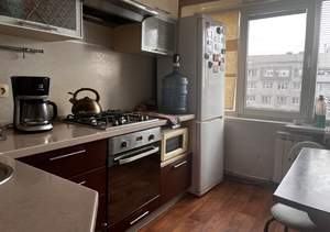 3-к квартира, вторичка, 54м2, 8/9 этаж