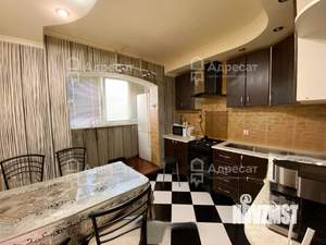 2-к квартира, вторичка, 52м2, 1/9 этаж