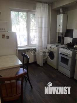 1-к квартира, вторичка, 32м2, 1/4 этаж