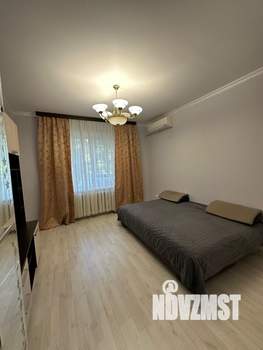 2-к квартира, вторичка, 52м2, 1/16 этаж