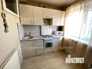 2-к квартира, вторичка, 42м2, 3/5 этаж