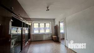 2-к квартира, вторичка, 45м2, 1/5 этаж
