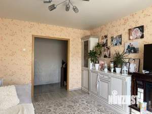 3-к квартира, вторичка, 65м2, 9/9 этаж