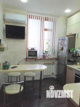2-к квартира, вторичка, 61м2, 3/5 этаж