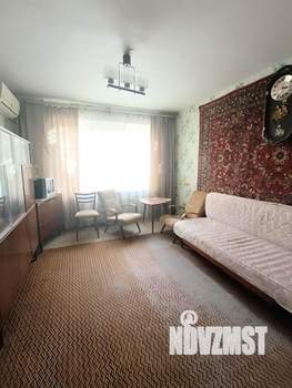 2-к квартира, вторичка, 51м2, 1/10 этаж