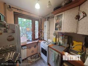 2-к квартира, вторичка, 44м2, 1/5 этаж
