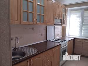 2-к квартира, вторичка, 52м2, 1/5 этаж