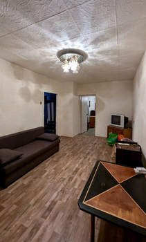 2-к квартира, вторичка, 43м2, 5/5 этаж