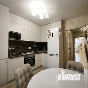 2-к квартира, вторичка, 44м2, 2/3 этаж