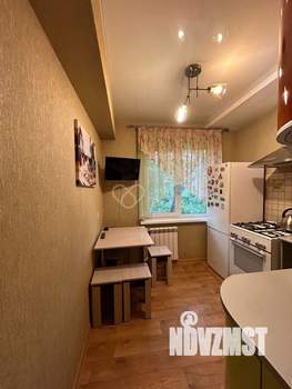 2-к квартира, вторичка, 42м2, 5/5 этаж