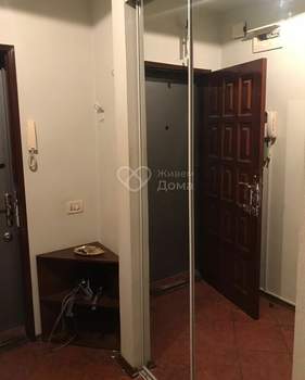 4-к квартира, вторичка, 75м2, 6/9 этаж