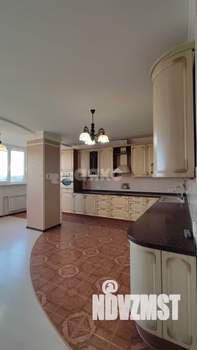 4-к квартира, вторичка, 121м2, 9/15 этаж