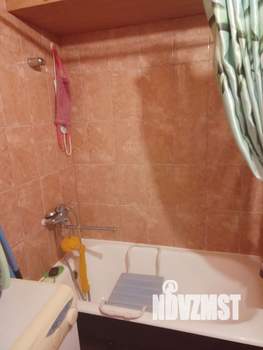 2-к квартира, вторичка, 46м2, 1/5 этаж