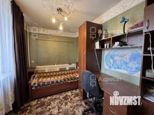 4-к квартира, вторичка, 61м2, 3/5 этаж