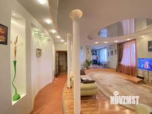 4-к квартира, вторичка, 108м2, 6/7 этаж