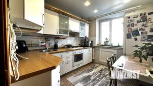 4-к квартира, вторичка, 75м2, 10/10 этаж