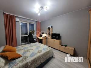 2-к квартира, вторичка, 65м2, 1/9 этаж