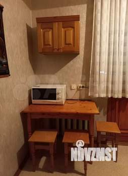2-к квартира, вторичка, 61м2, 3/8 этаж
