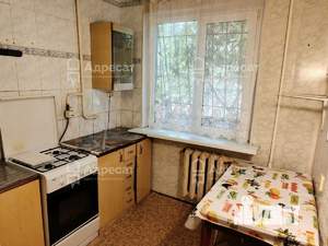 3-к квартира, вторичка, 61м2, 1/5 этаж