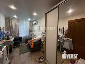 4-к квартира, вторичка, 61м2, 1/5 этаж