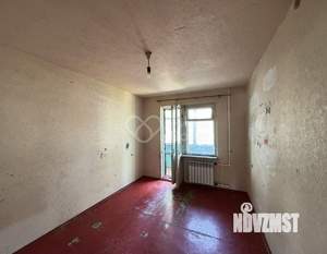 3-к квартира, вторичка, 64м2, 1/9 этаж
