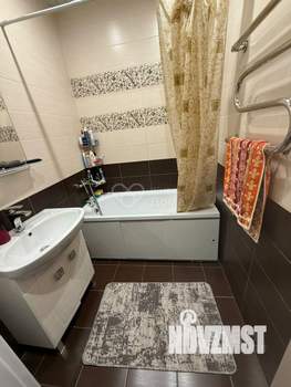 2-к квартира, вторичка, 64м2, 4/16 этаж