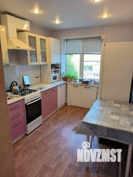 4-к квартира, вторичка, 74м2, 9/9 этаж