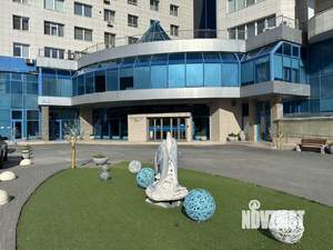 4-к квартира, вторичка, 130м2, 23/32 этаж