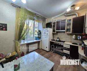 3-к квартира, вторичка, 72м2, 1/3 этаж